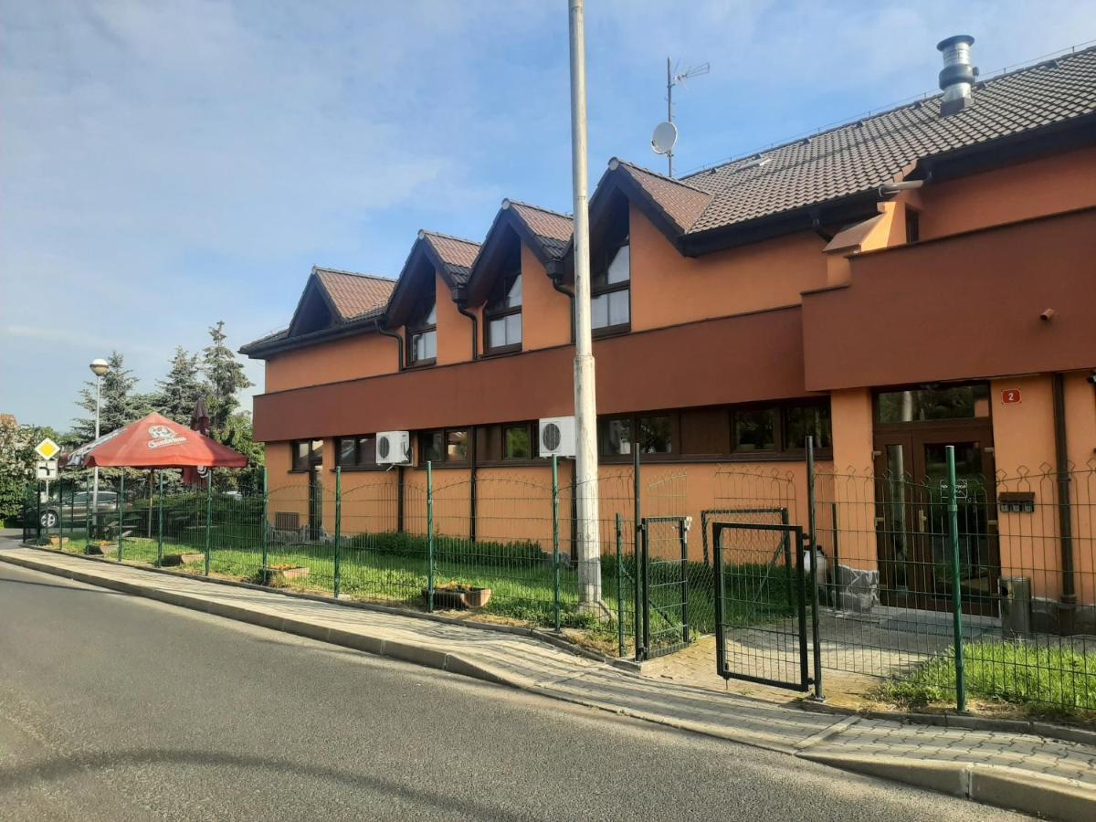 Garni Hotel Asas*** Most Eksteriør bilde