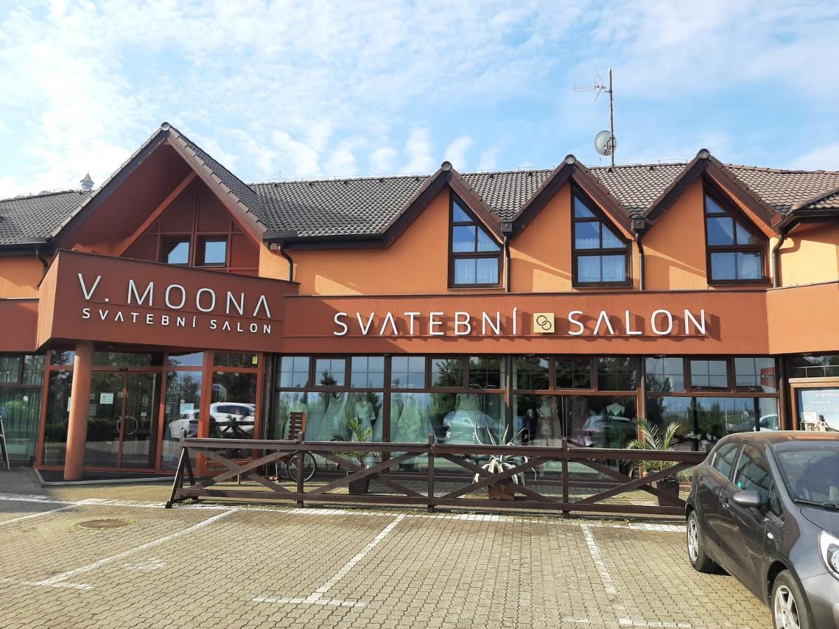Garni Hotel Asas*** Most Eksteriør bilde