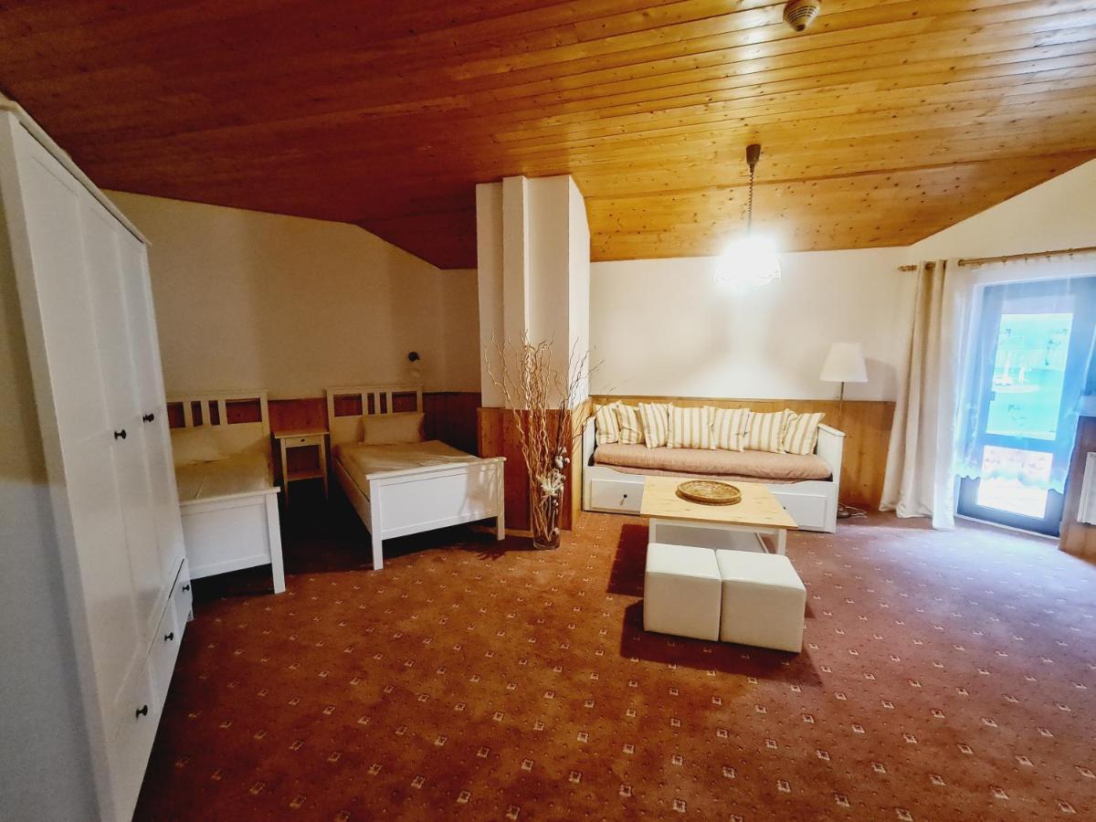 Garni Hotel Asas*** Most Eksteriør bilde