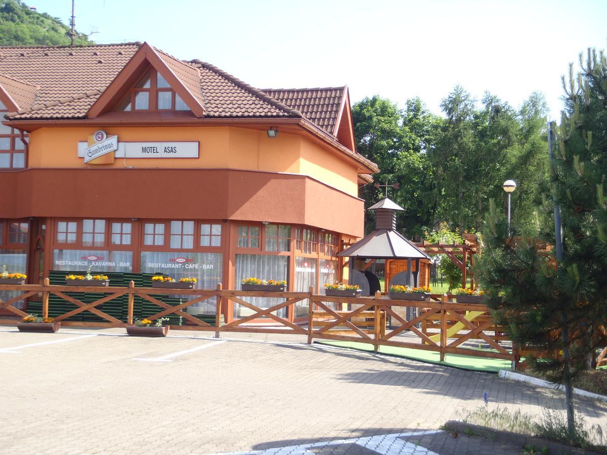 Garni Hotel Asas*** Most Eksteriør bilde