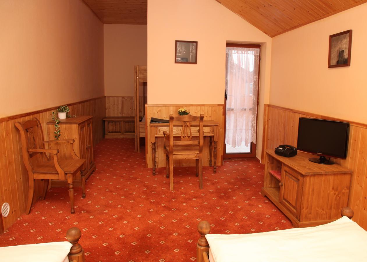 Garni Hotel Asas*** Most Eksteriør bilde