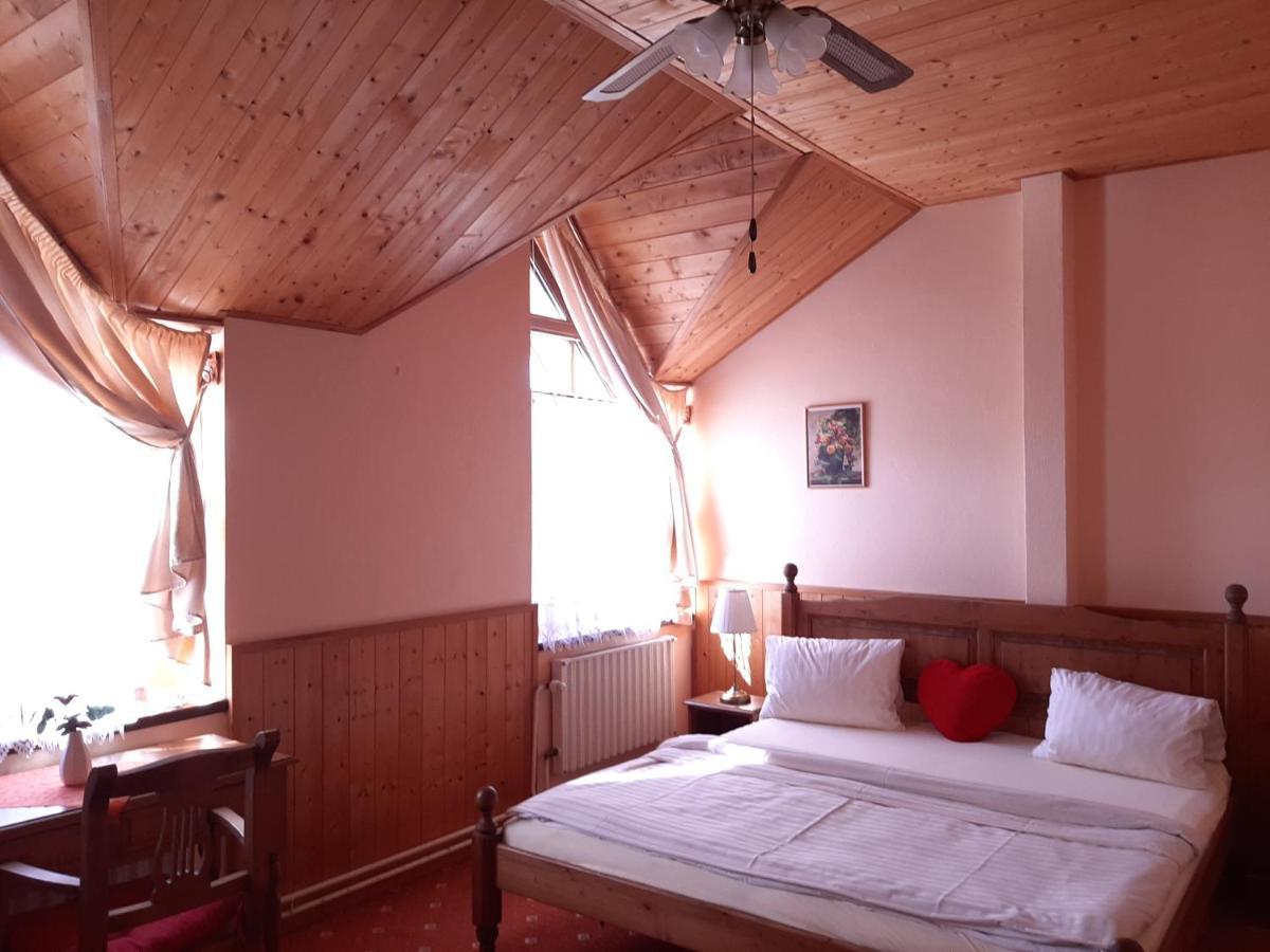 Garni Hotel Asas*** Most Eksteriør bilde